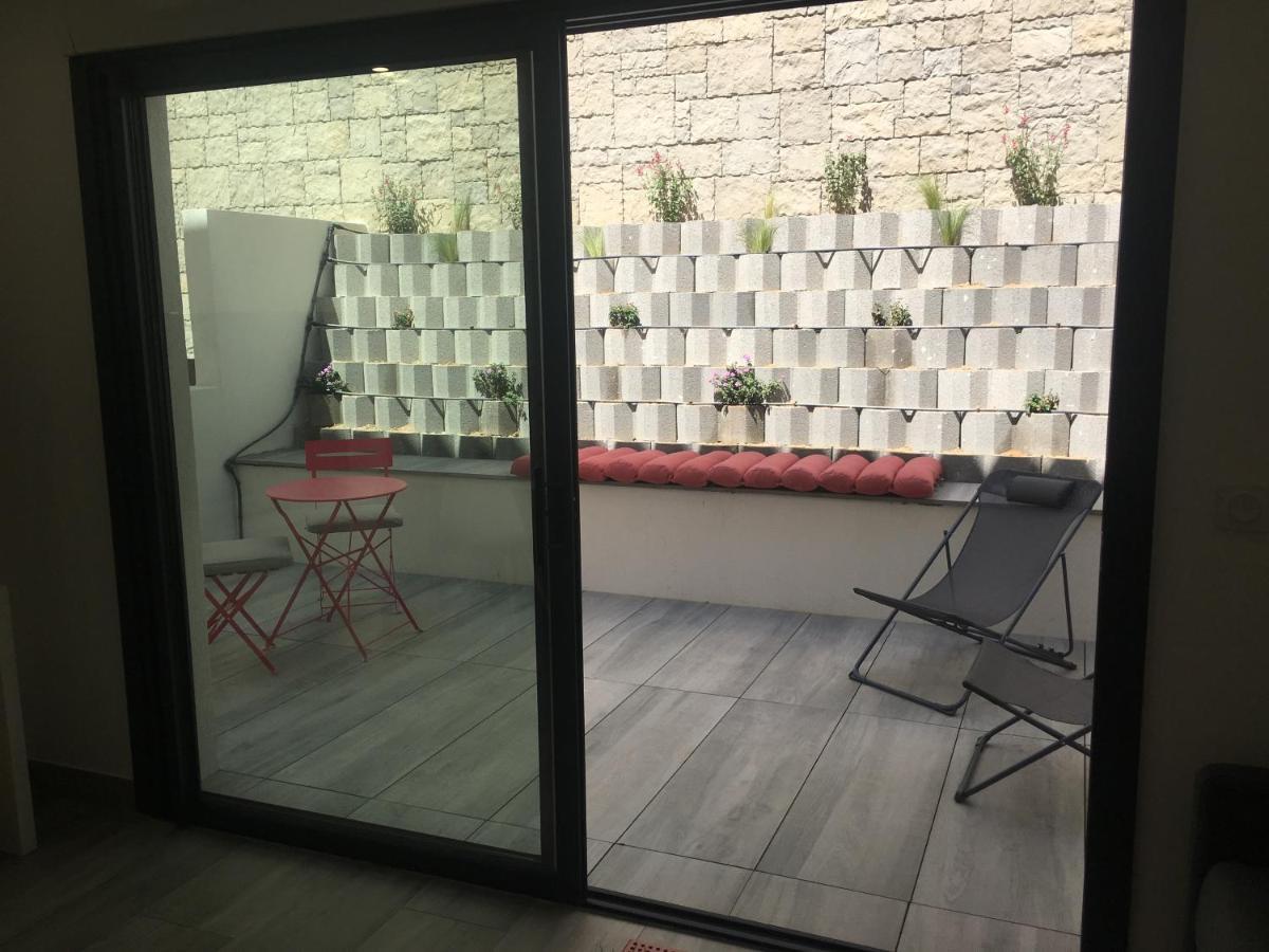 Studio De Prestige Dans Residence Face A La Mer Bandol Exterior photo